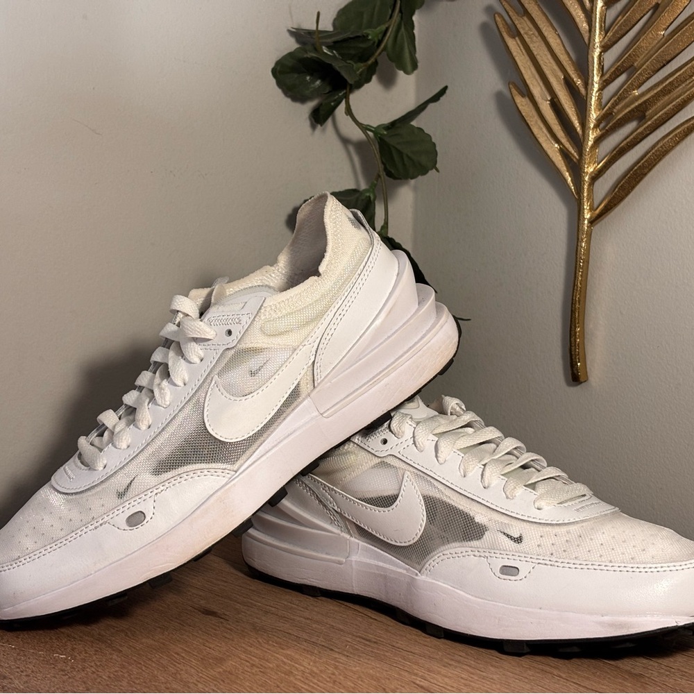 Nike Waffle One Summit White Women’s 8.5 Sneakers